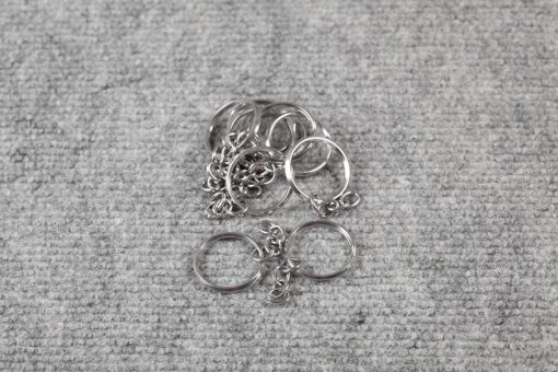 anilla con cadena